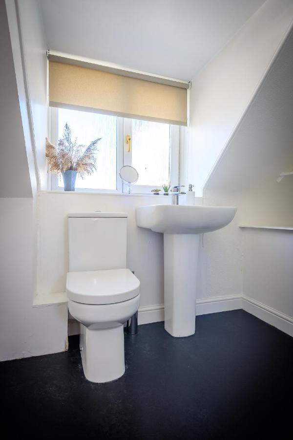 Cosy Cottage In Fishertown, Nairn - Free Parking & Pets Welcome Екстериор снимка